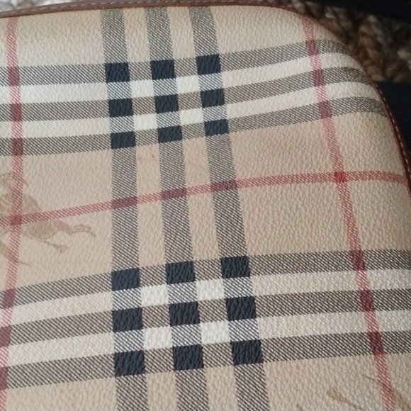 Vintage 1980s authentic Burberry crossbody purse - Picture 5 of 15